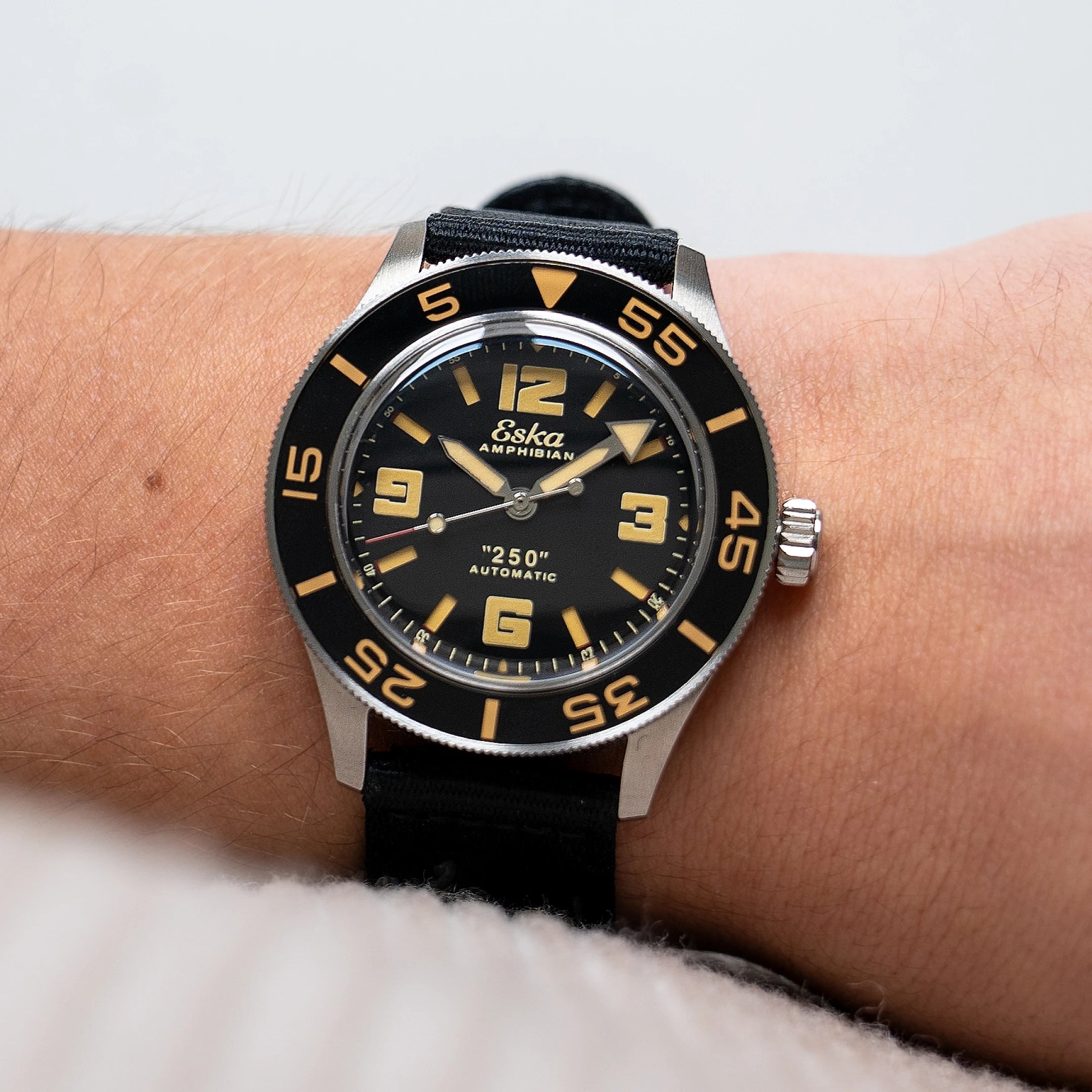 Amphibian 250-BS