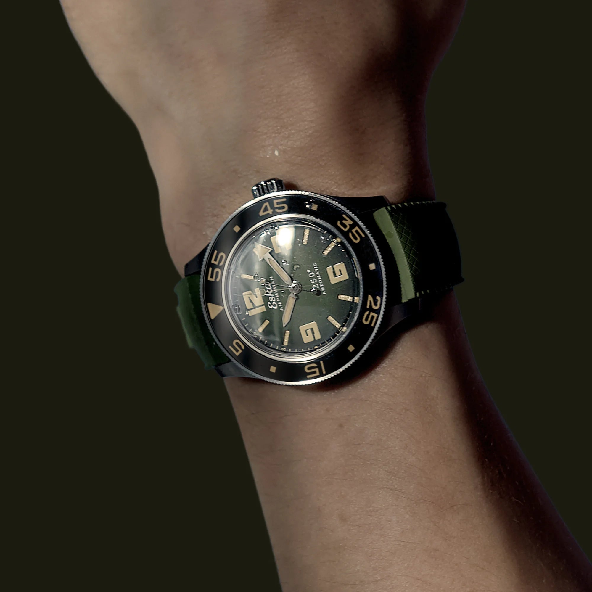 Amphibian 250-GT Black Friday